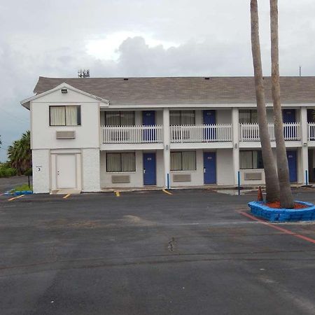 Motel 6 Portland Kültér fotó